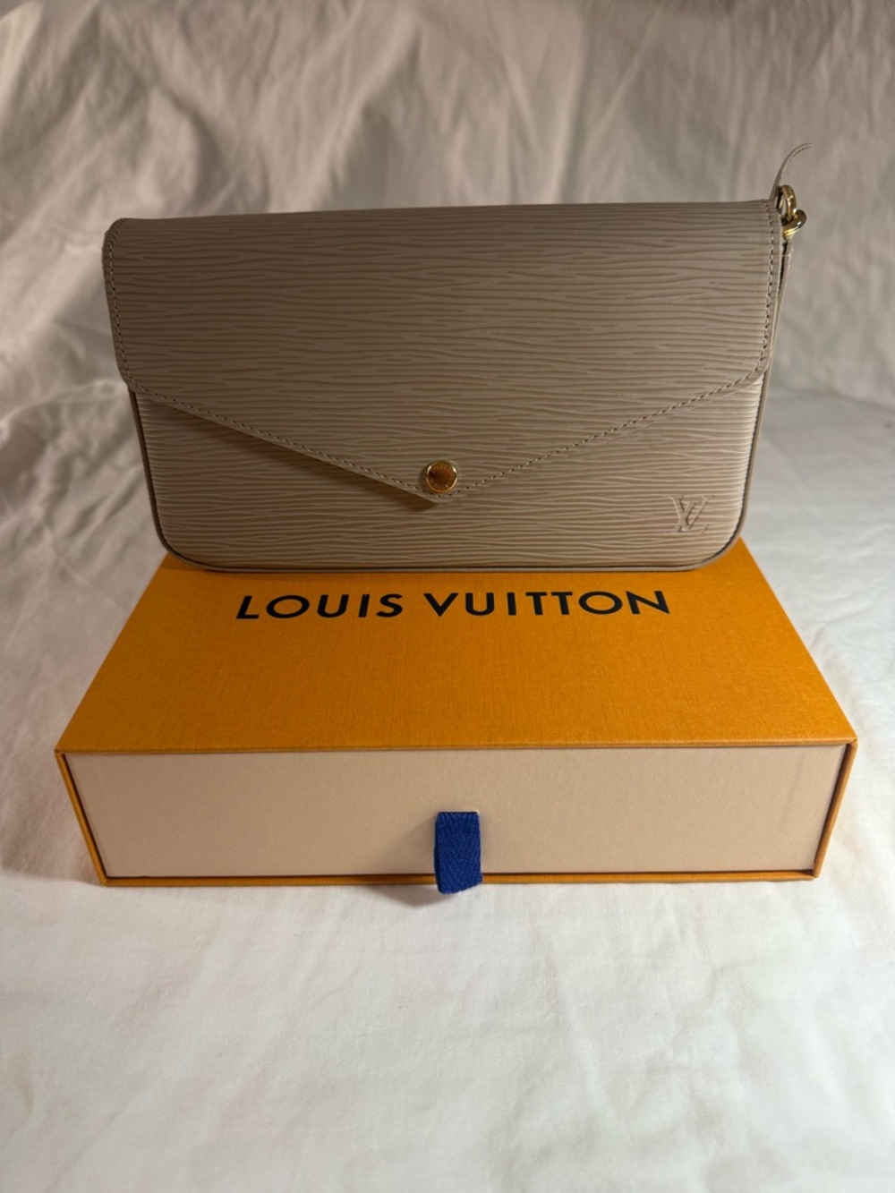 Louis Vuitton PO Felicie GM NV Epi Galette